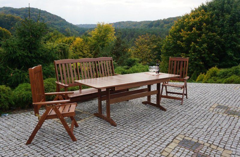 Dřevěný zahradní stůl s funkcí rozložení, obdélníkový, 160 / 210 cm