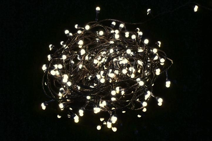 Vánoční řetěz s MAXI LED 8 mm na dům / na stromeček, 200 diod, 20 m